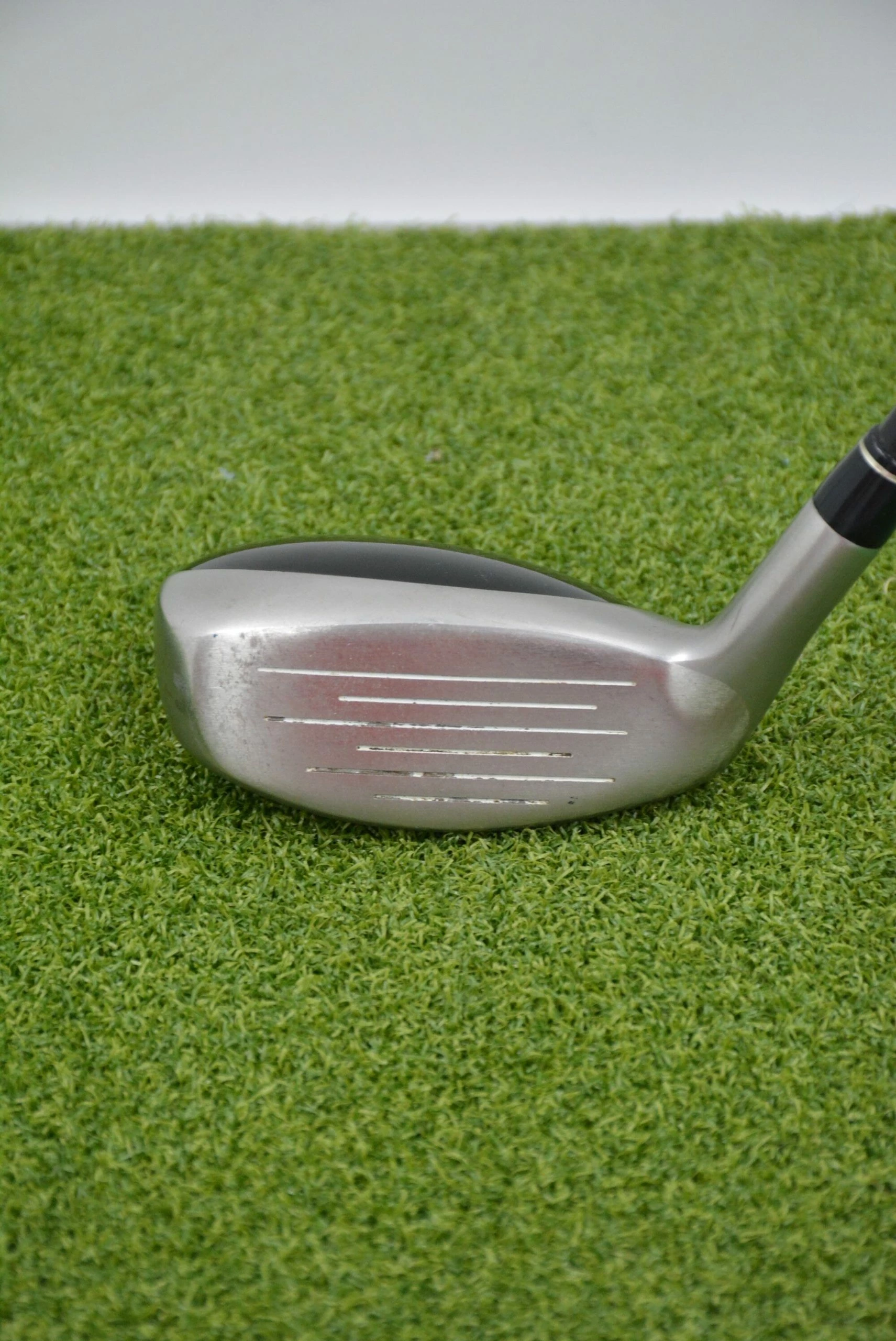 GolfRoots TaylorMade Rescue Mid 4 Hybrid SR Flex - Image 3
